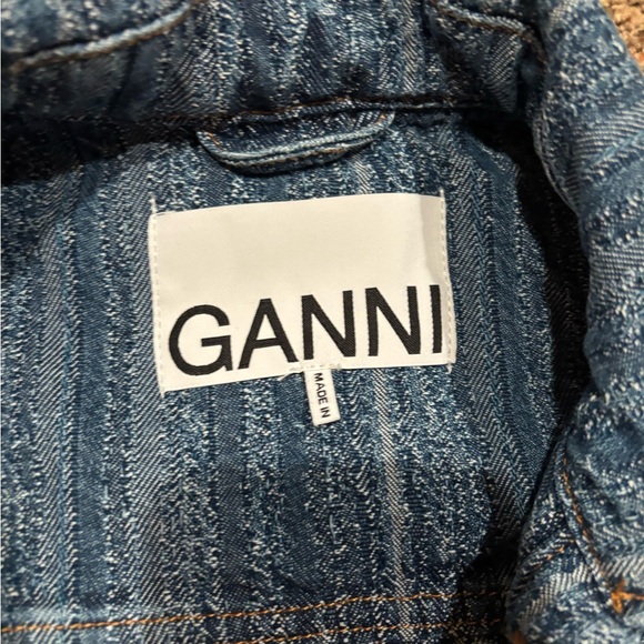 Ganni Blue Denim Jean Jacket with Gold Buttons - Picture 9 of 11